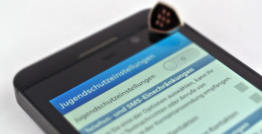 Jugenschutzeinstellungen-BlackBerry-10