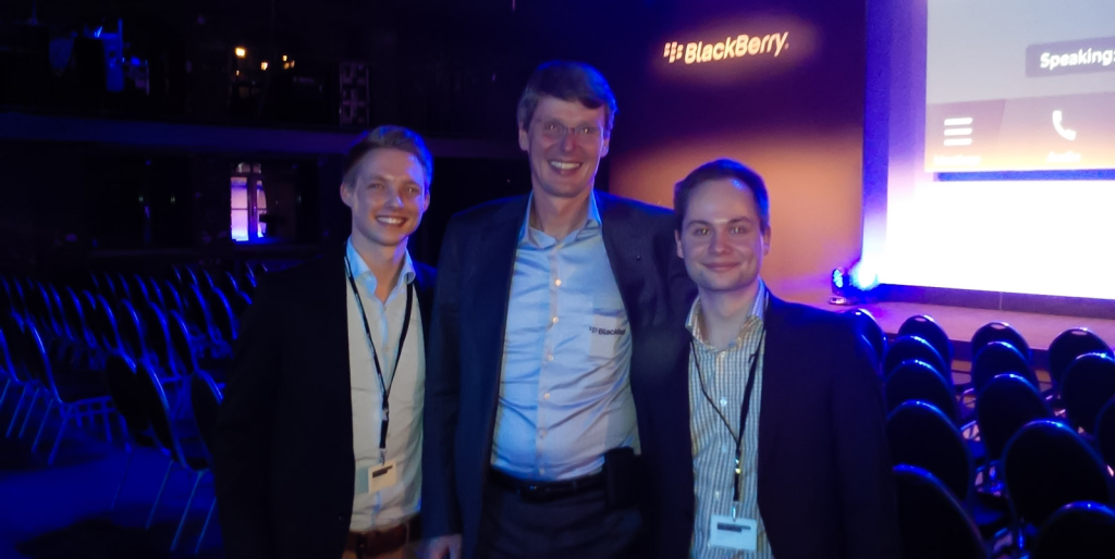 Team BerryMe.de und BlackBerry CEO Thorsten Heins Team BerryMe.de und BlackBerry CEO Thorsten Heins